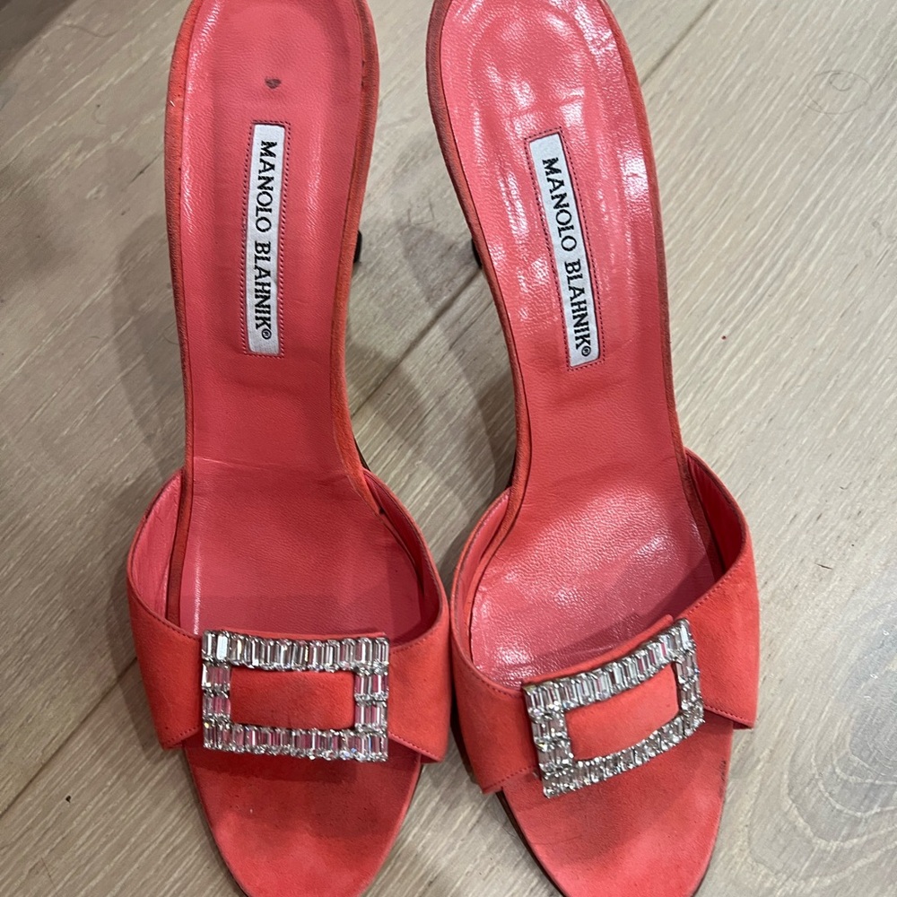 Manolo Blahnik pink Heels with Glamorous Crystal Buckle 41.5